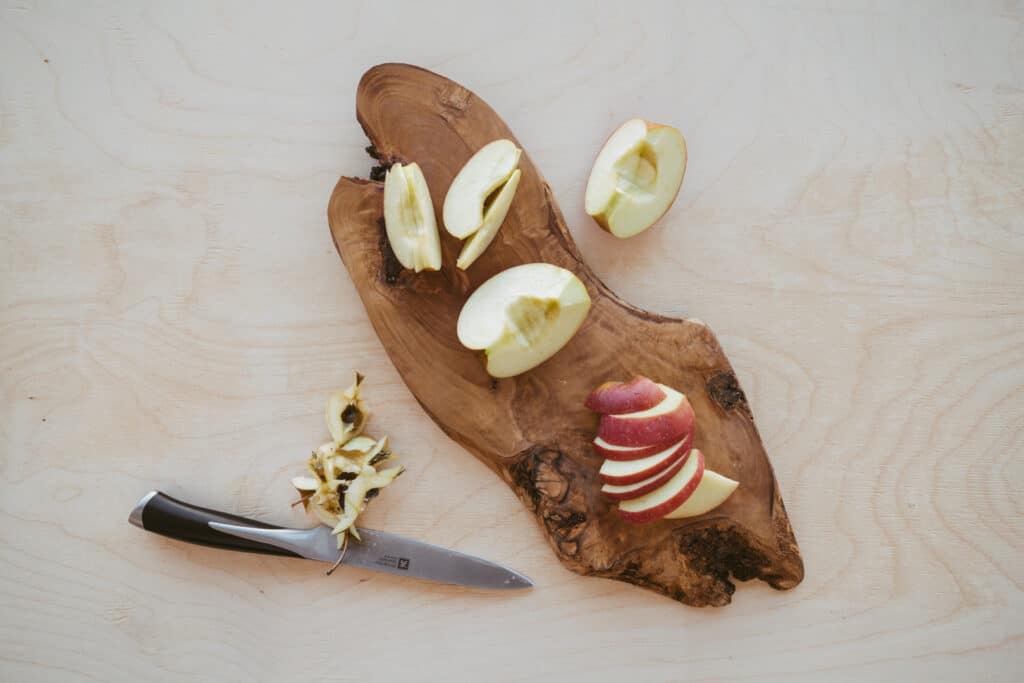 Oatmeal With Caramelized Apples