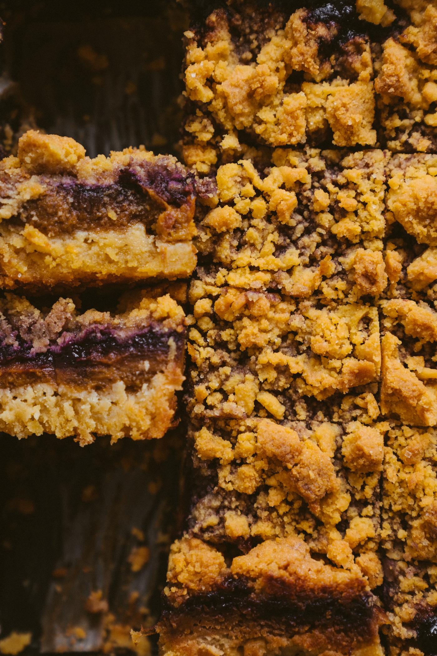 GF Crumble Cake With Pumpkin And Berries