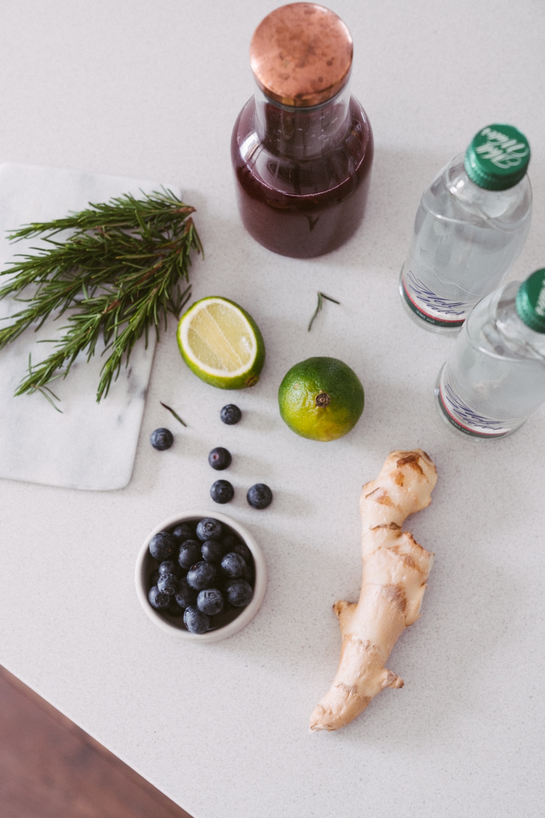 Ginger and rosemary for lemonade